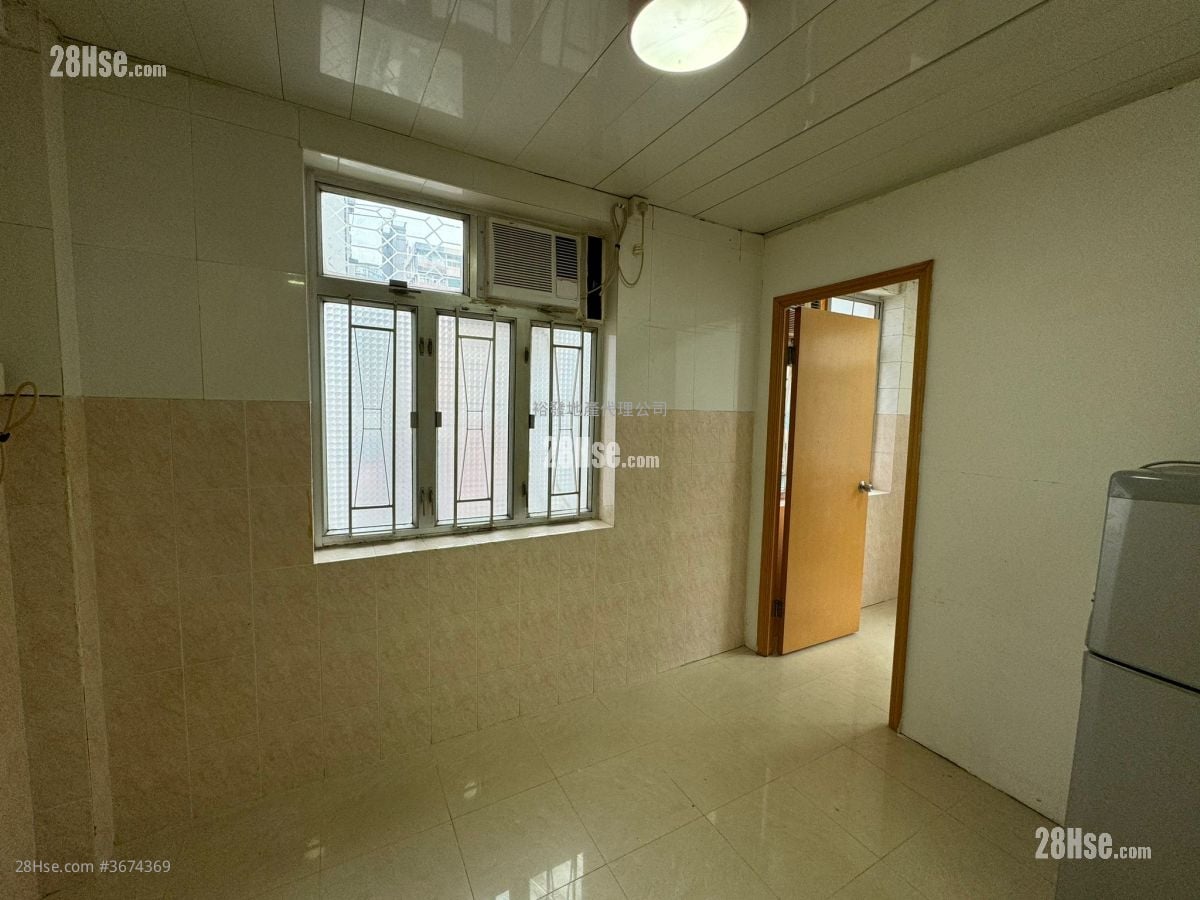 永信大厦 租盘 1 房 180 平方尺