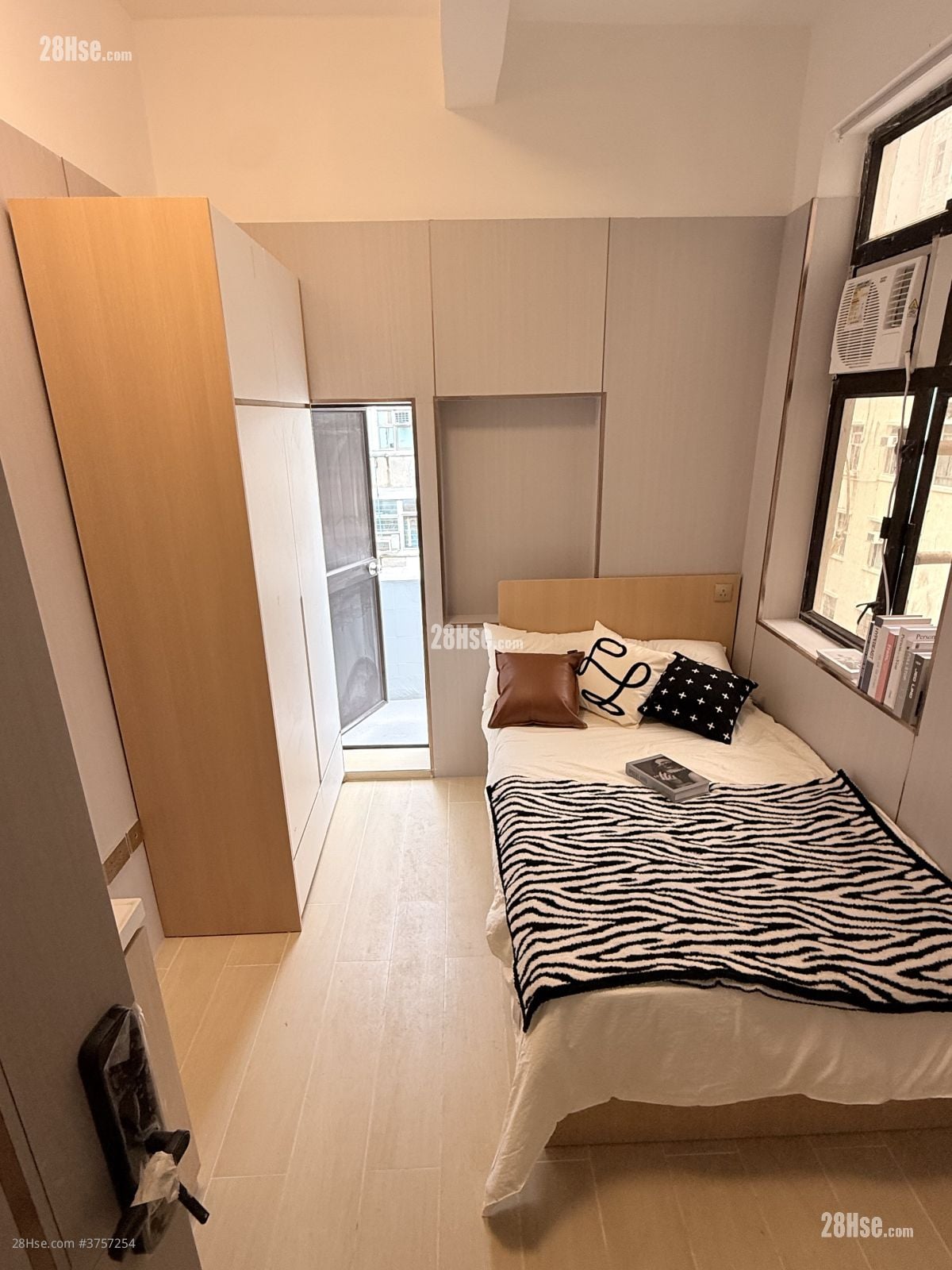 148 Castle Peak Road Rental Studio 400 ft²