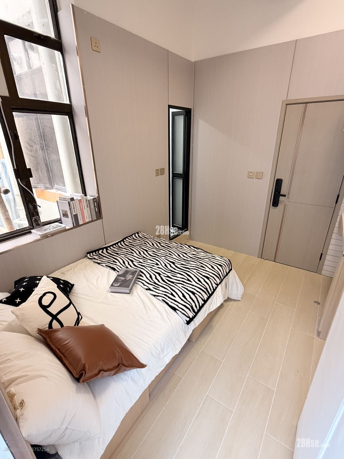 148 Castle Peak Road Rental Studio 400 ft²