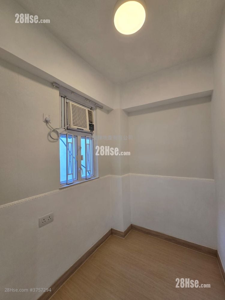 恒运大厦 售盘 2 房 , 1 浴室 322 平方尺