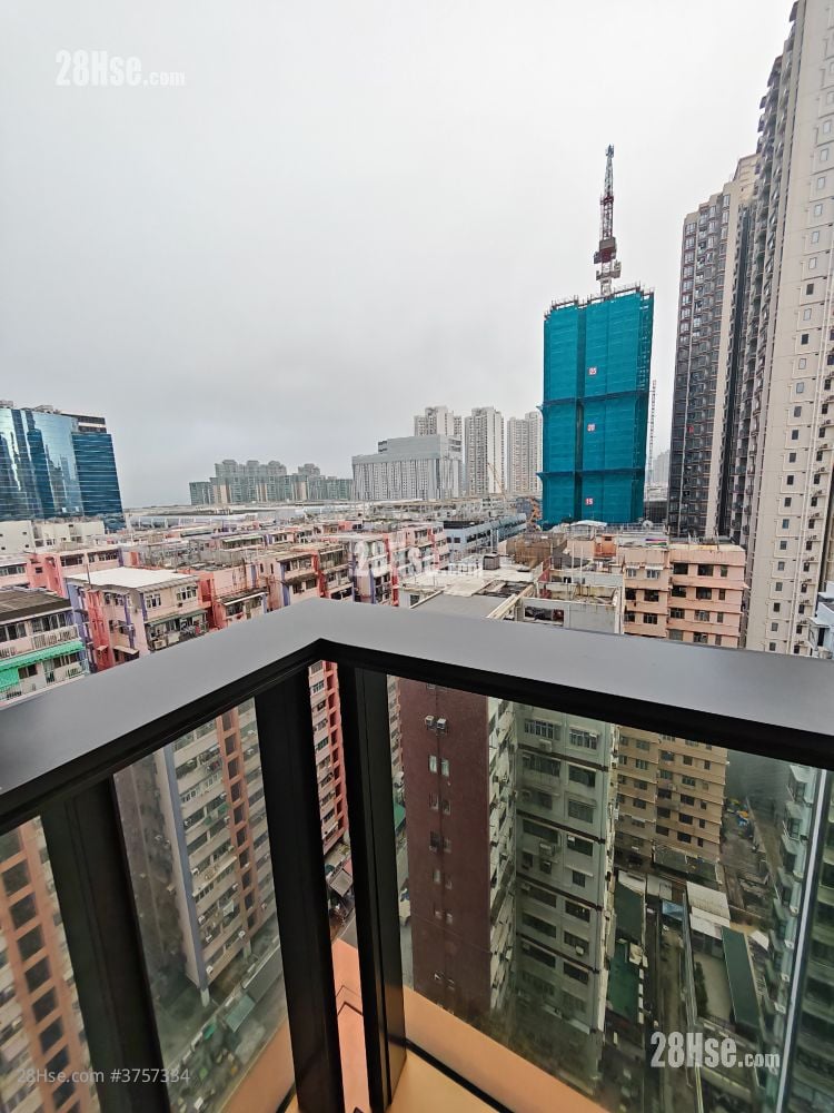 The Vantage Sell 1 Bedroom , 1 Bathroom 277 ft²