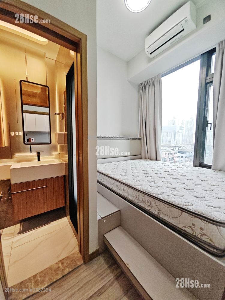 The Vantage Sell 1 Bedroom , 1 Bathroom 277 ft²