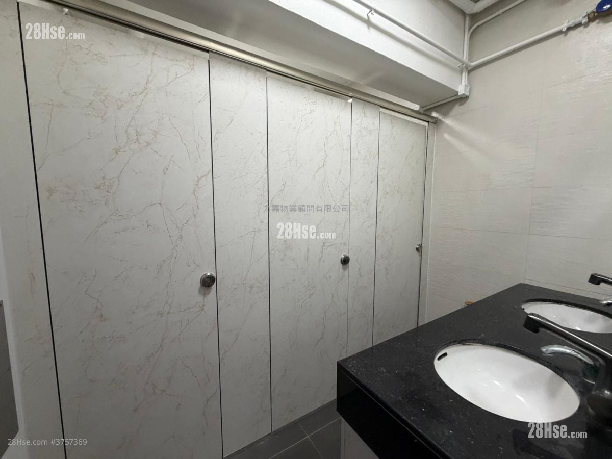 東達中心 租盤 開放式間隔 , 3 廁所