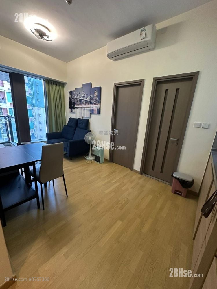 Monti Sell 1 Bedroom , 1 Bathroom 386 ft²