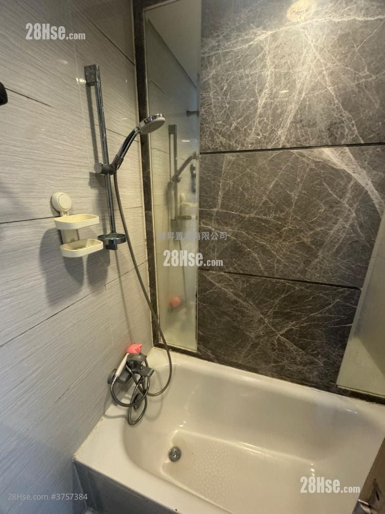 VIVA 售盘 2 房 , 1 浴室 487 平方尺