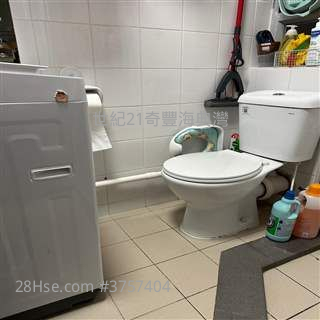 Kam Chun Court Sell 1 Bedroom , 1 Bathroom 311 ft²