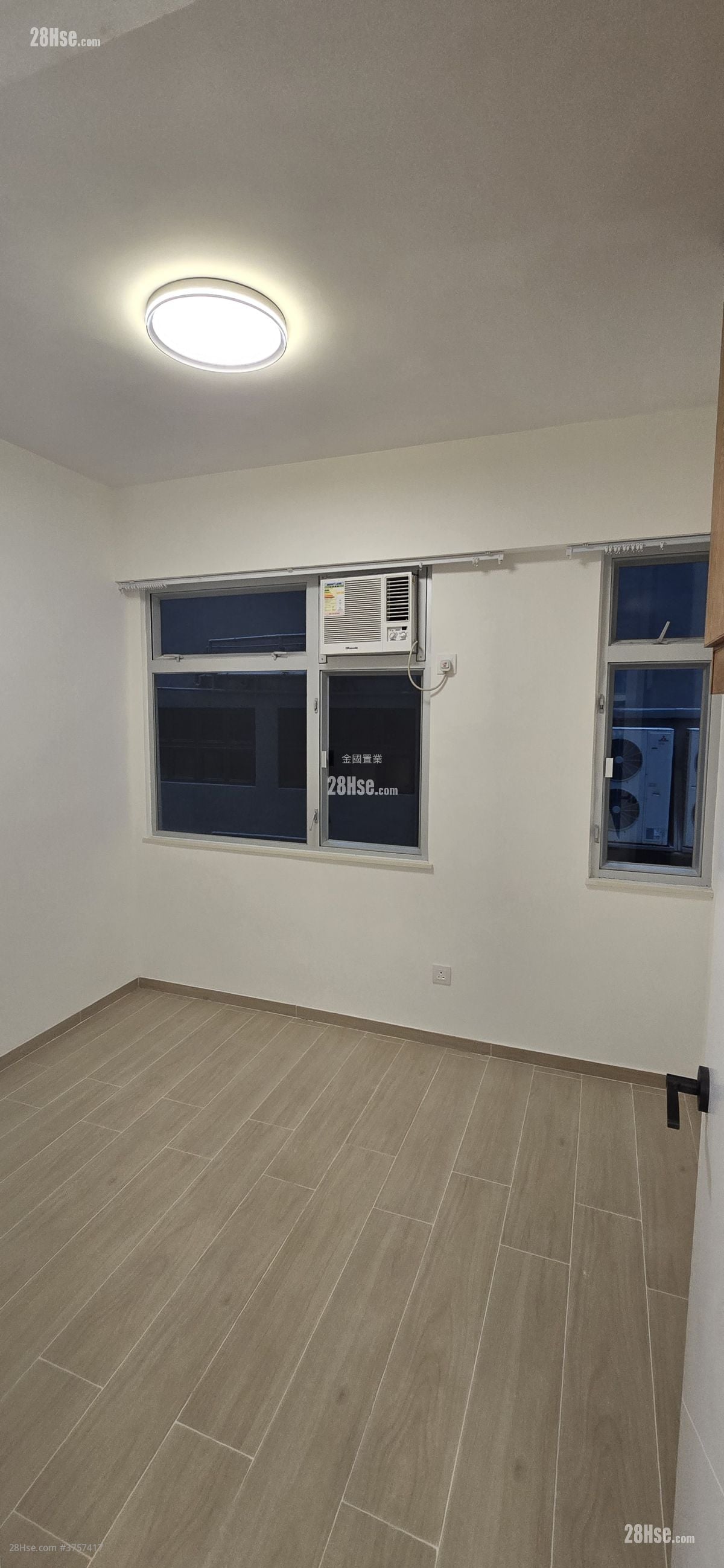 華志大廈 租盤 2 房 , 1 浴室 410 平方呎