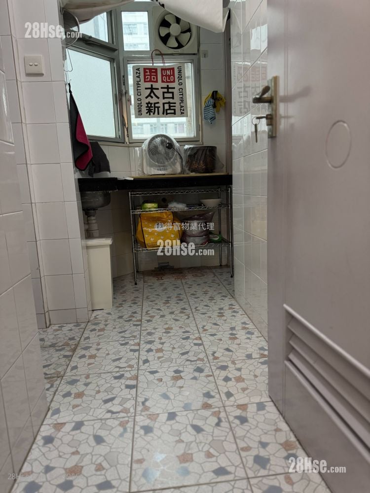 Hing Man Mansion Rental Studio , 1 Bathroom 192 ft²