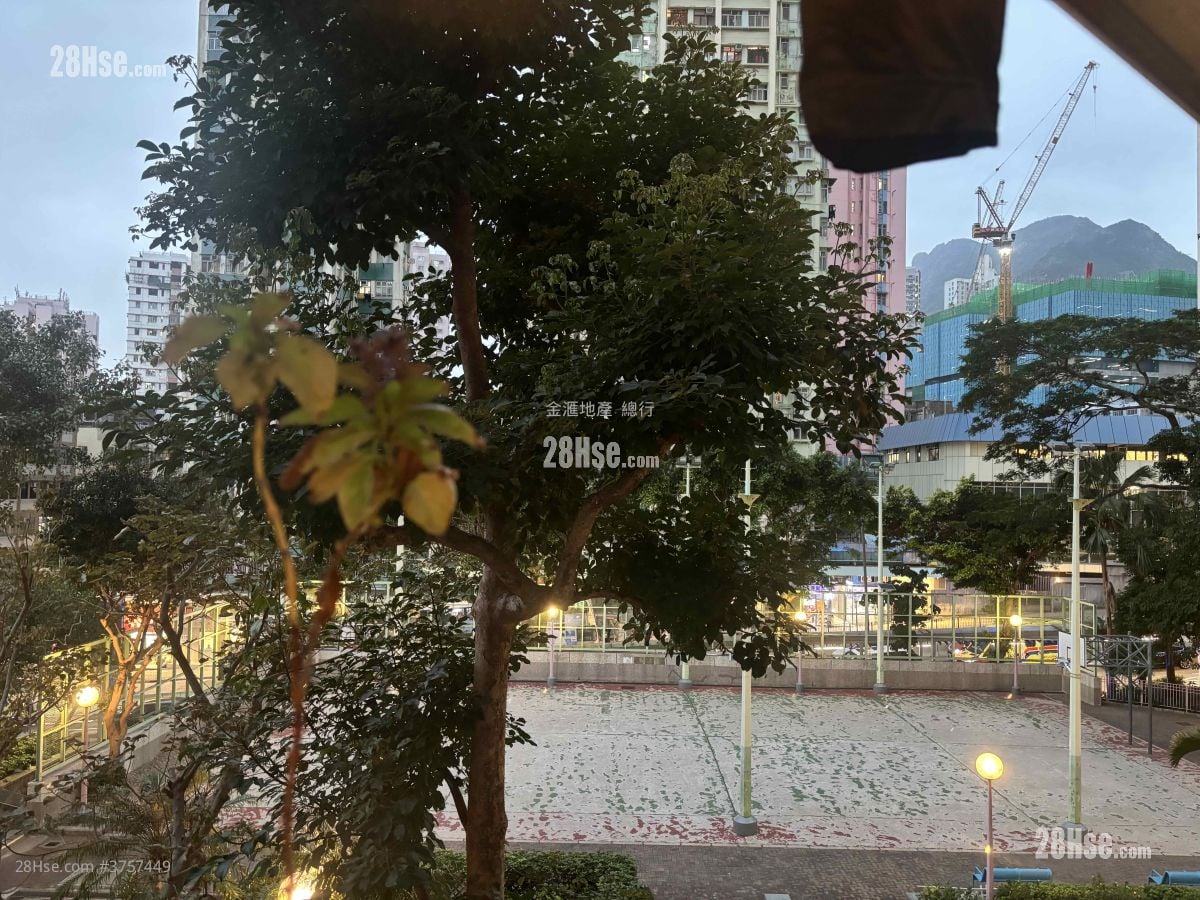 Fung Chuen Court Sell 598 ft²