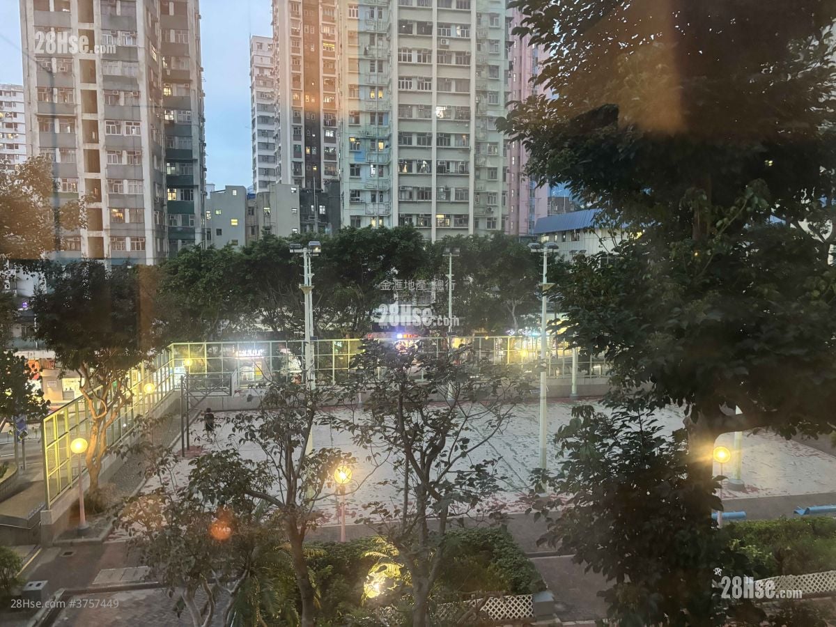 Fung Chuen Court Sell 598 ft²