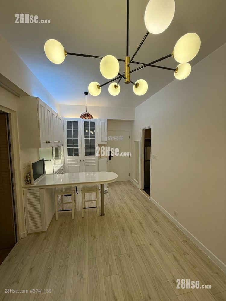 慧云峰 租盘 1 房 , 1 浴室 396 平方尺