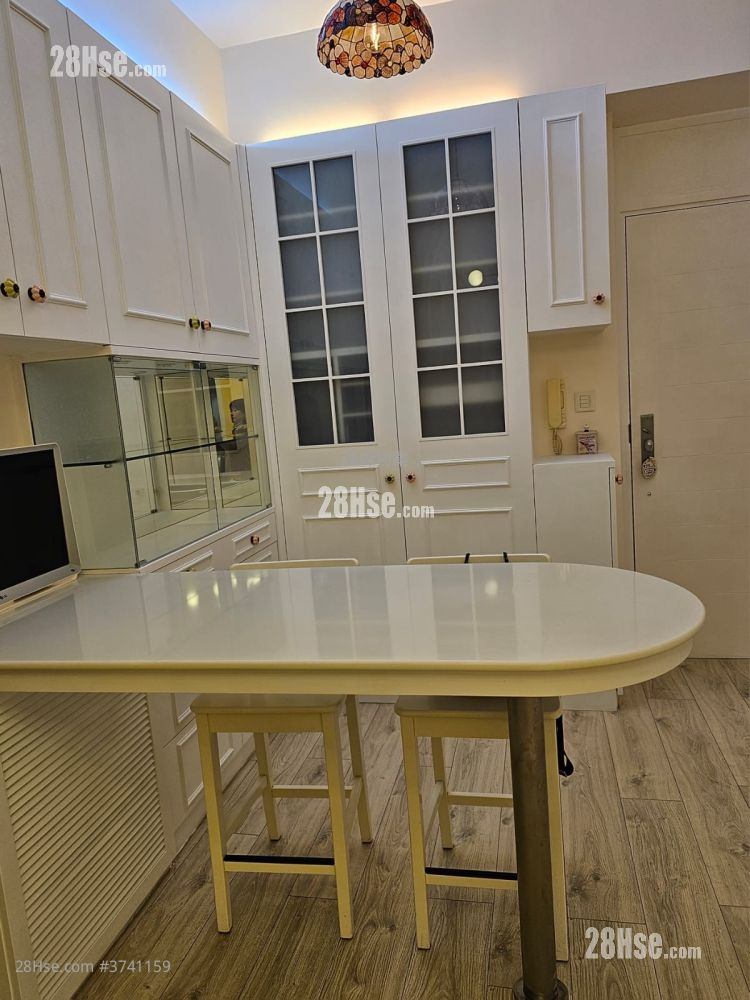 慧云峰 租盘 1 房 , 1 浴室 396 平方尺