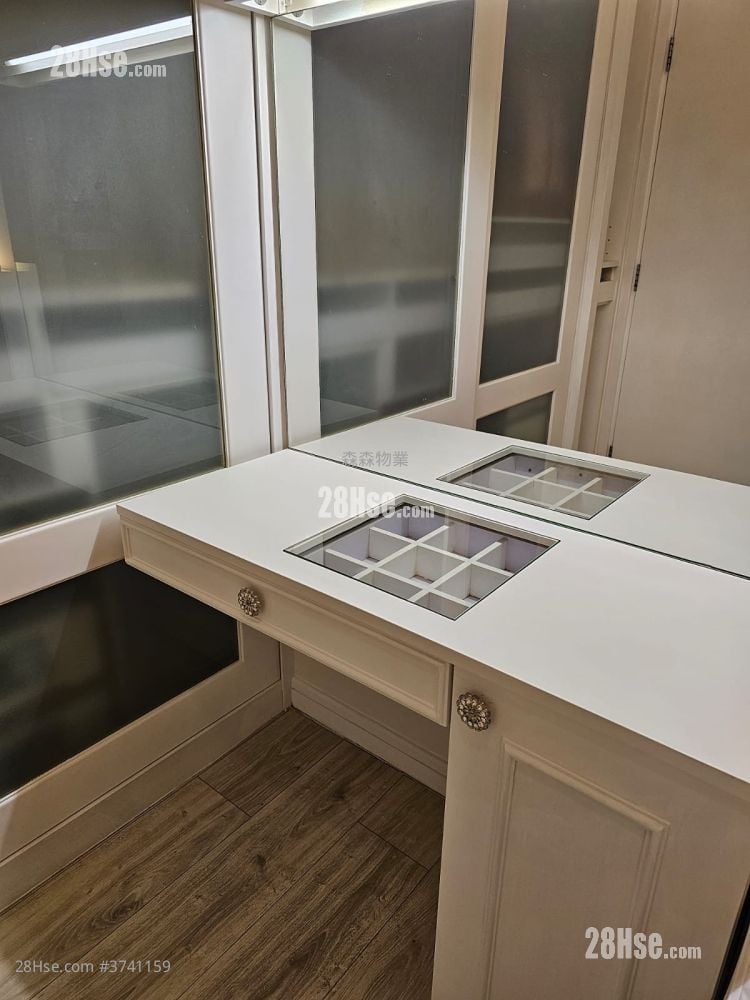 慧云峰 租盘 1 房 , 1 浴室 396 平方尺