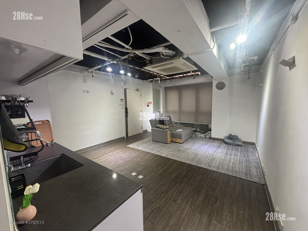 致富商業大廈 租盤 1 房 , 1 廁所 539 平方呎