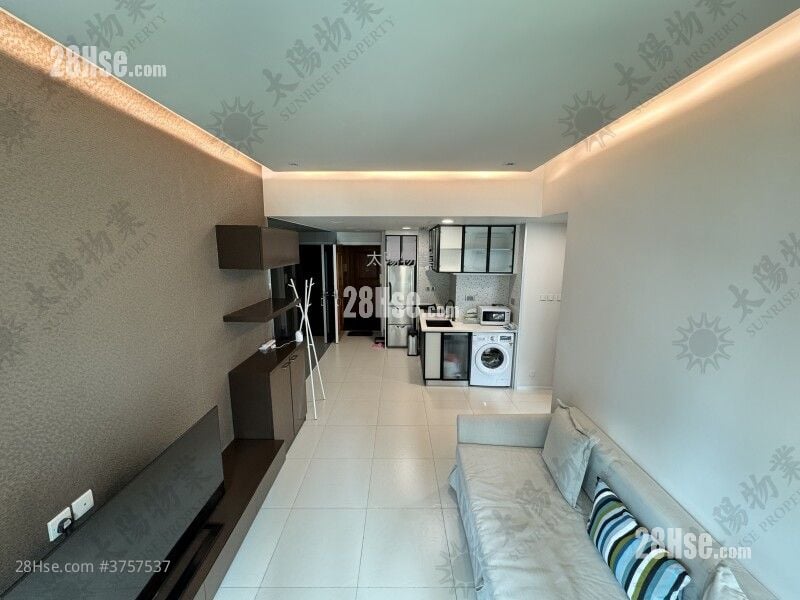 半岛豪庭 售盘 1 房 461 平方尺