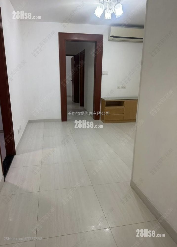 Beverly Garden Sell 3 Bedrooms , 1 Bathroom 592 ft²