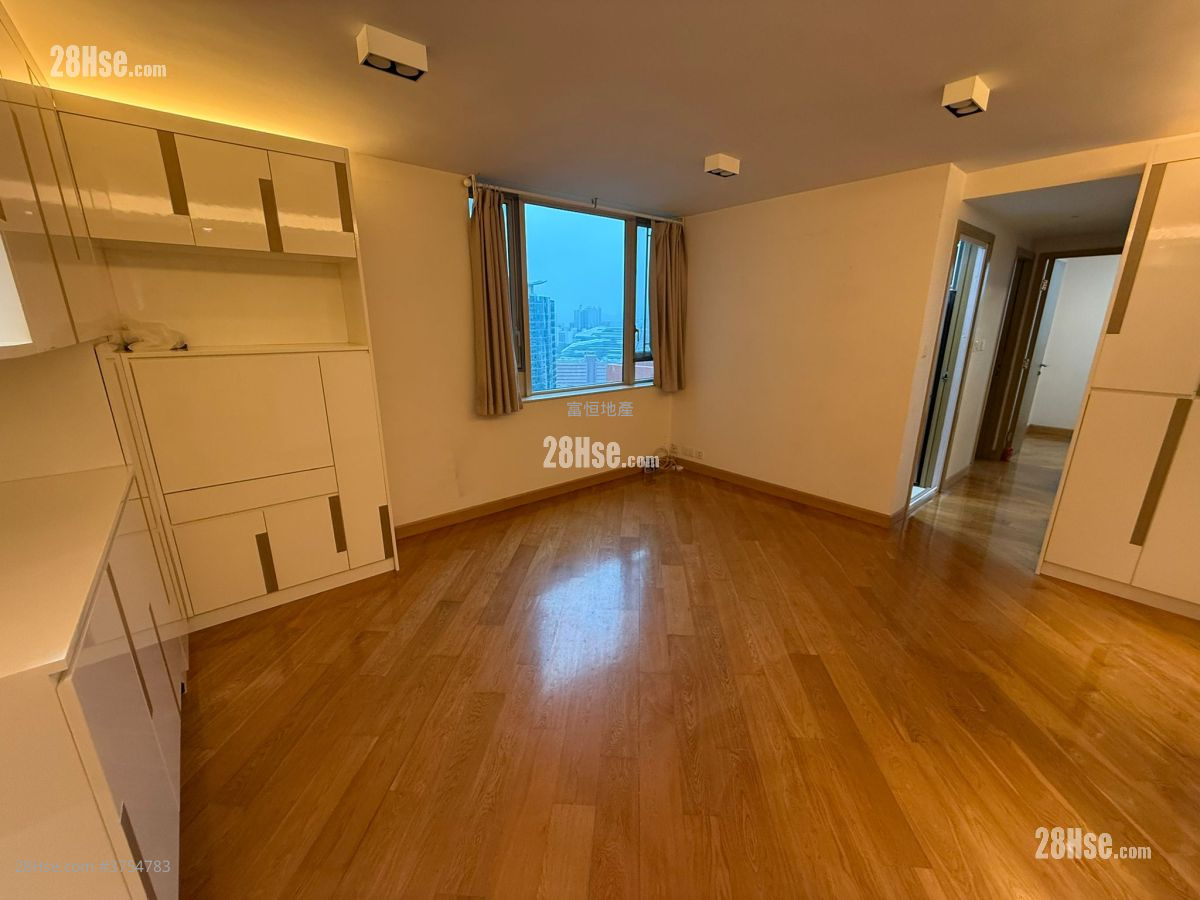 Harbour Place Sell 2 Bedrooms , 1 Bathroom 481 ft²