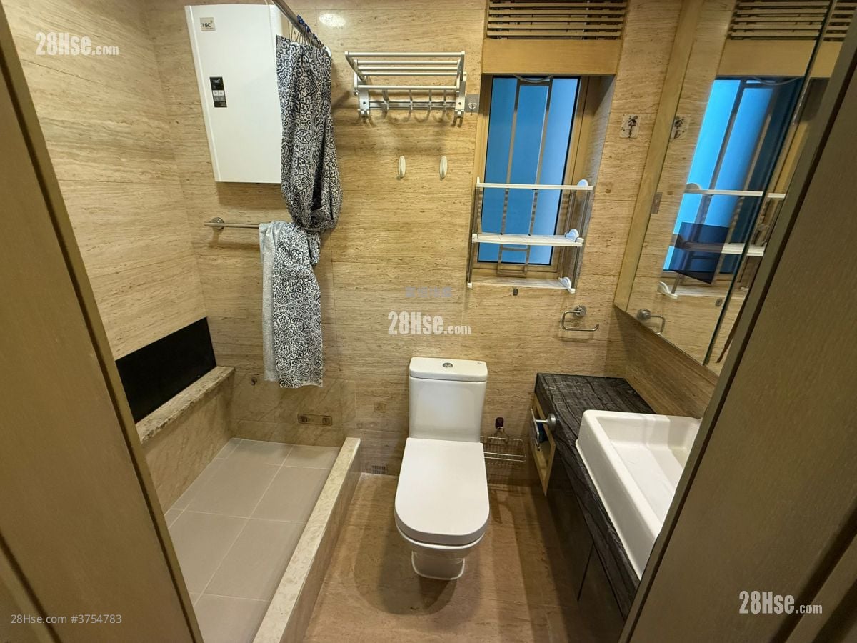 Harbour Place Sell 2 Bedrooms , 1 Bathroom 481 ft²