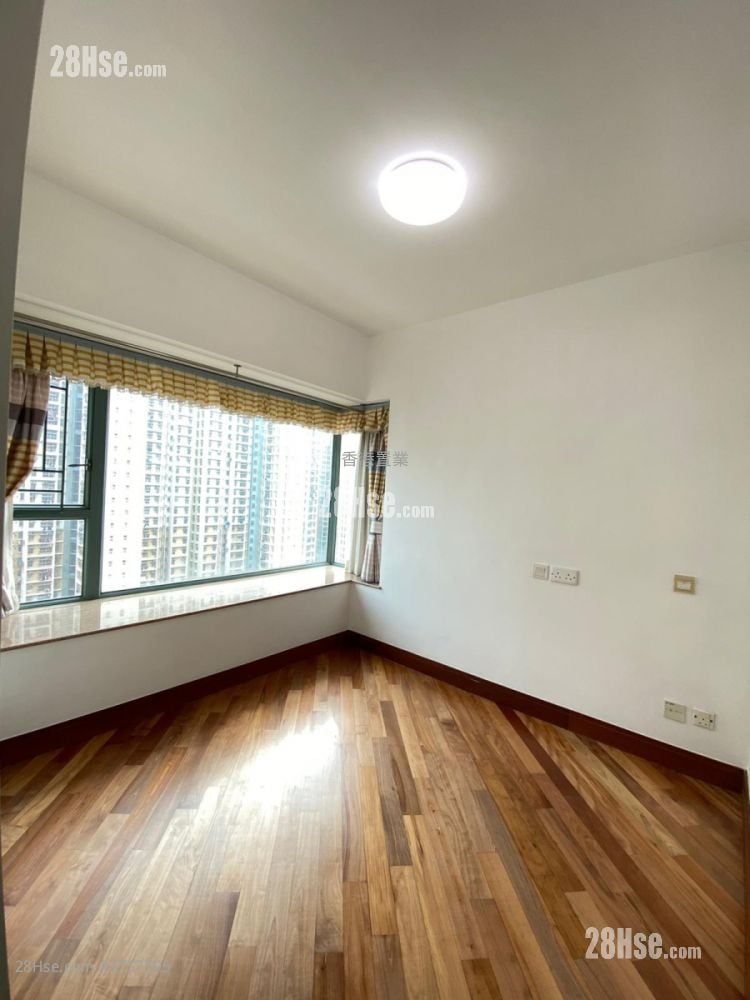 碧海蓝天 售盘 3 房 , 1 浴室 577 平方尺