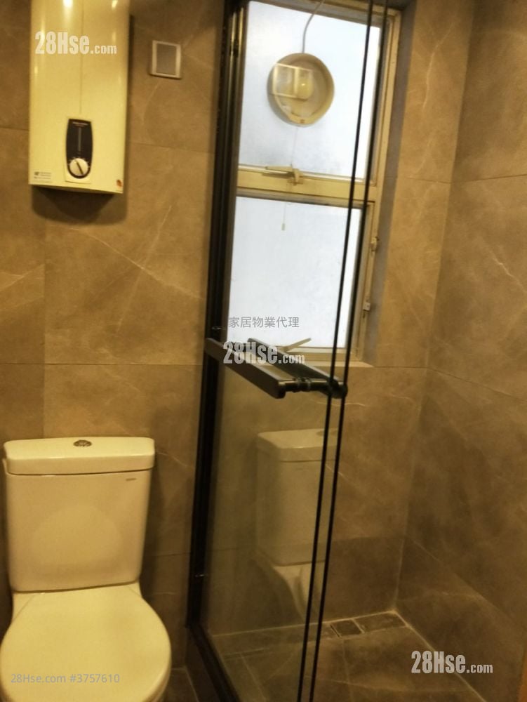 Provident Centre Sell 3 Bedrooms , 2 Bathrooms 703 ft²