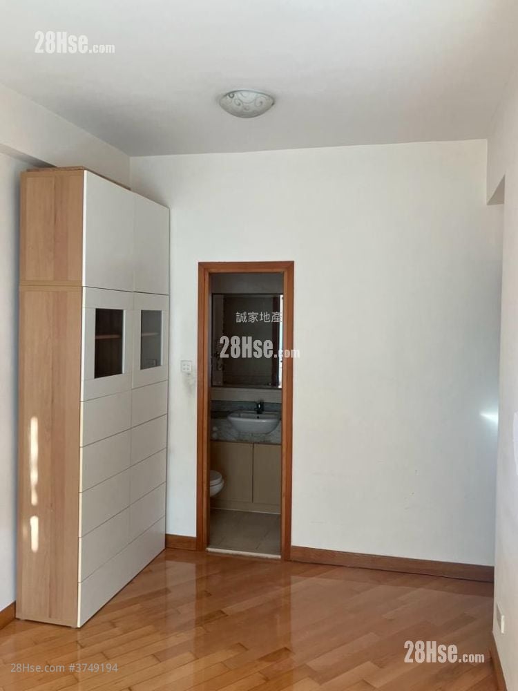 Genius Court Rental 1 Bedroom , 1 Bathroom 316 ft²