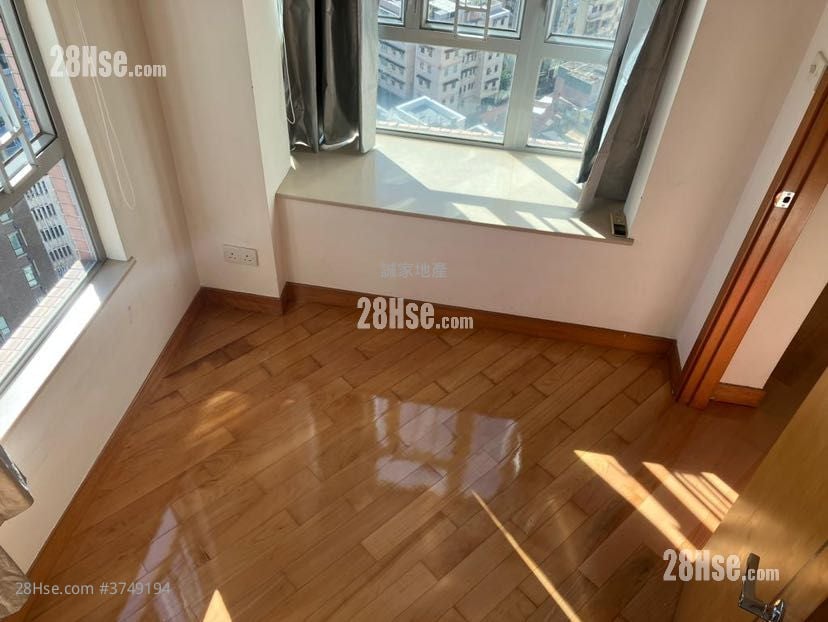 Genius Court Rental 1 Bedroom , 1 Bathroom 316 ft²