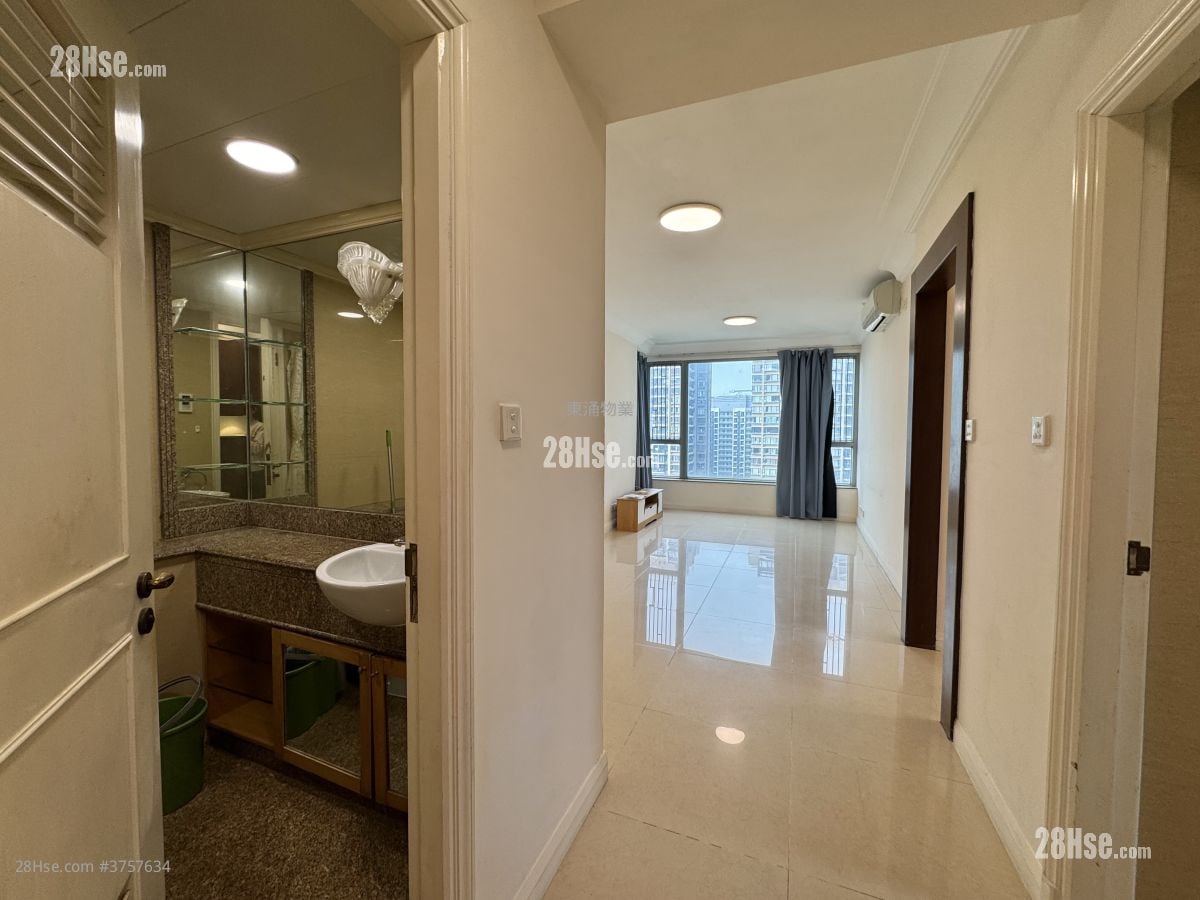 映灣園 售盤 3 房 , 2 浴室 710 平方呎