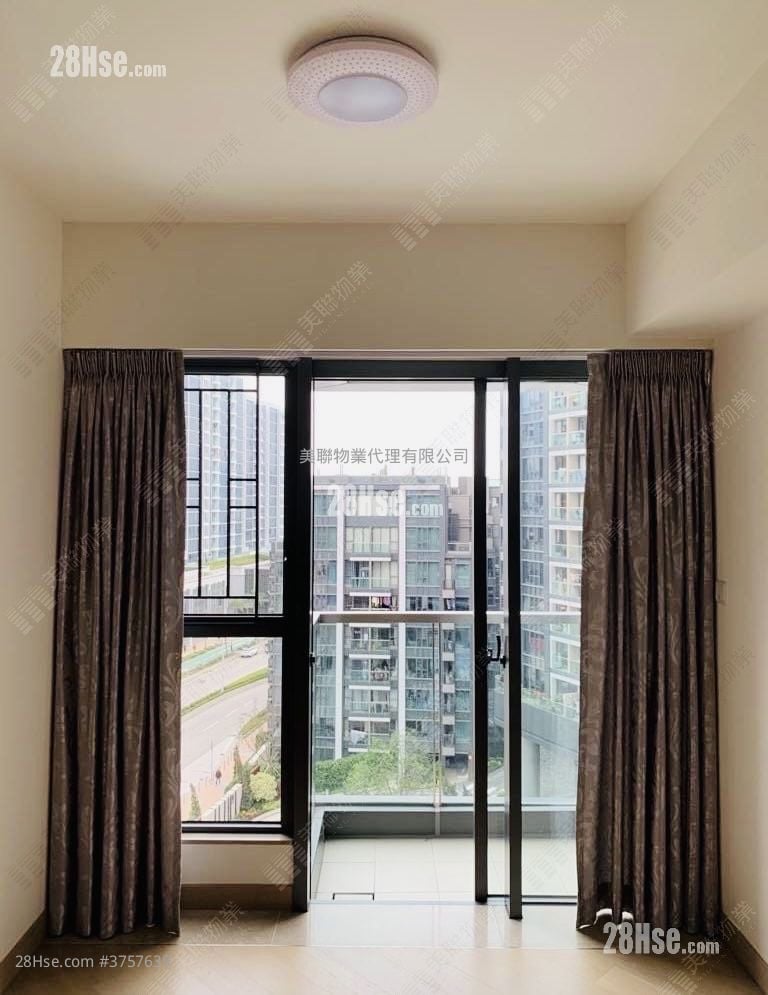 The Wings Sell 3 Bedrooms 689 ft²