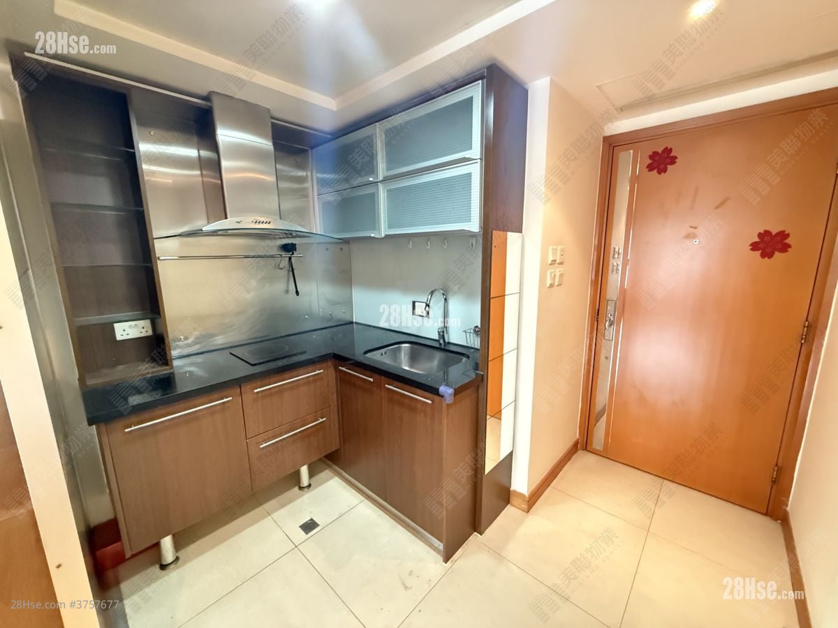 爵悦庭 售盘 1 房 384 平方尺