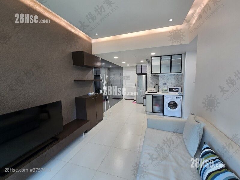 Royal Peninsula Sell 1 Bedroom 462 ft²