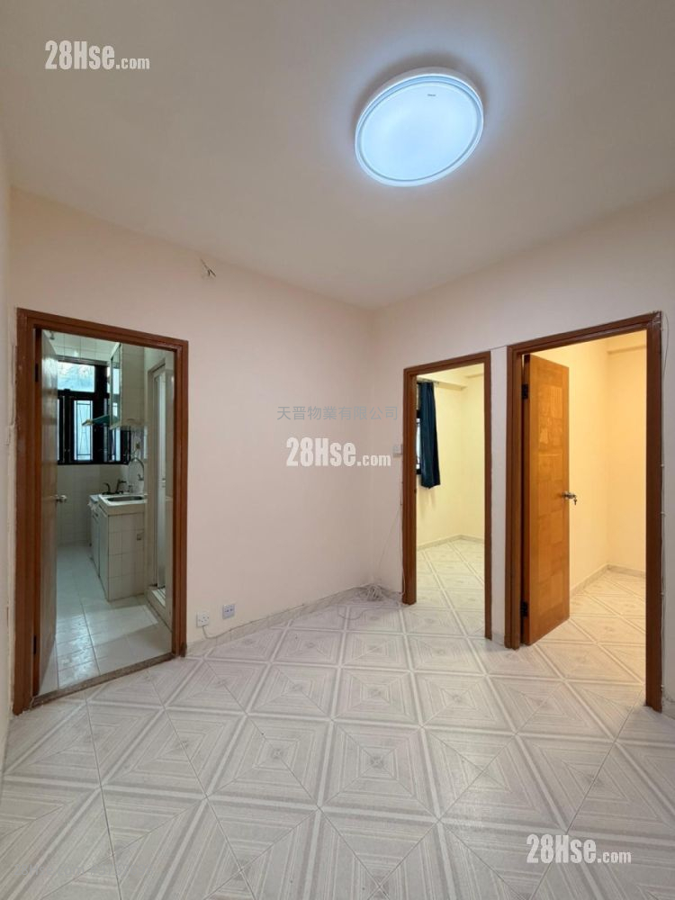 寶馬閣 租盤 2 房 , 1 浴室 305 平方呎