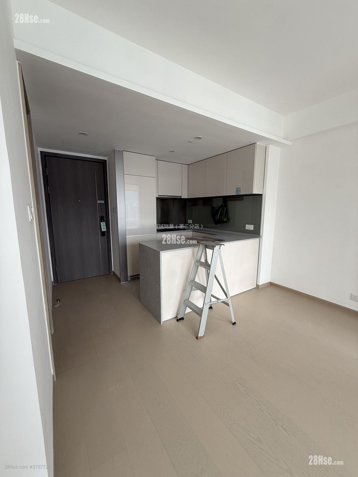 親海駅 售盤 449 平方呎