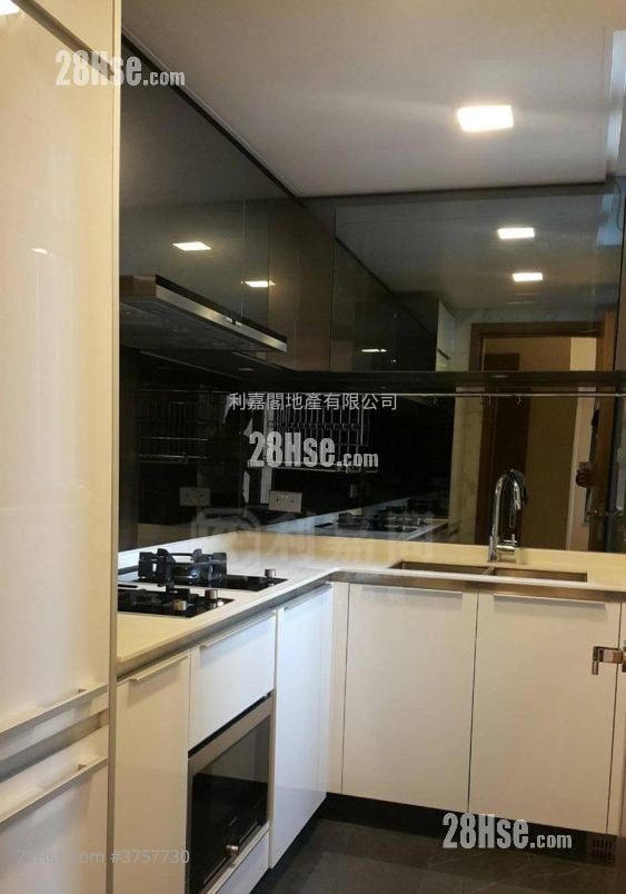 Grand Yoho Sell 3 Bedrooms , 1 Bathroom 596 ft²