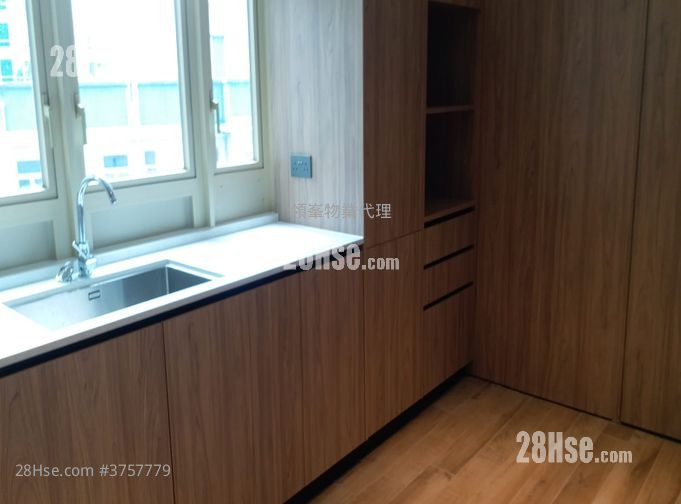 勝宗大廈 租盤 2 房 , 1 浴室 1,002 平方呎