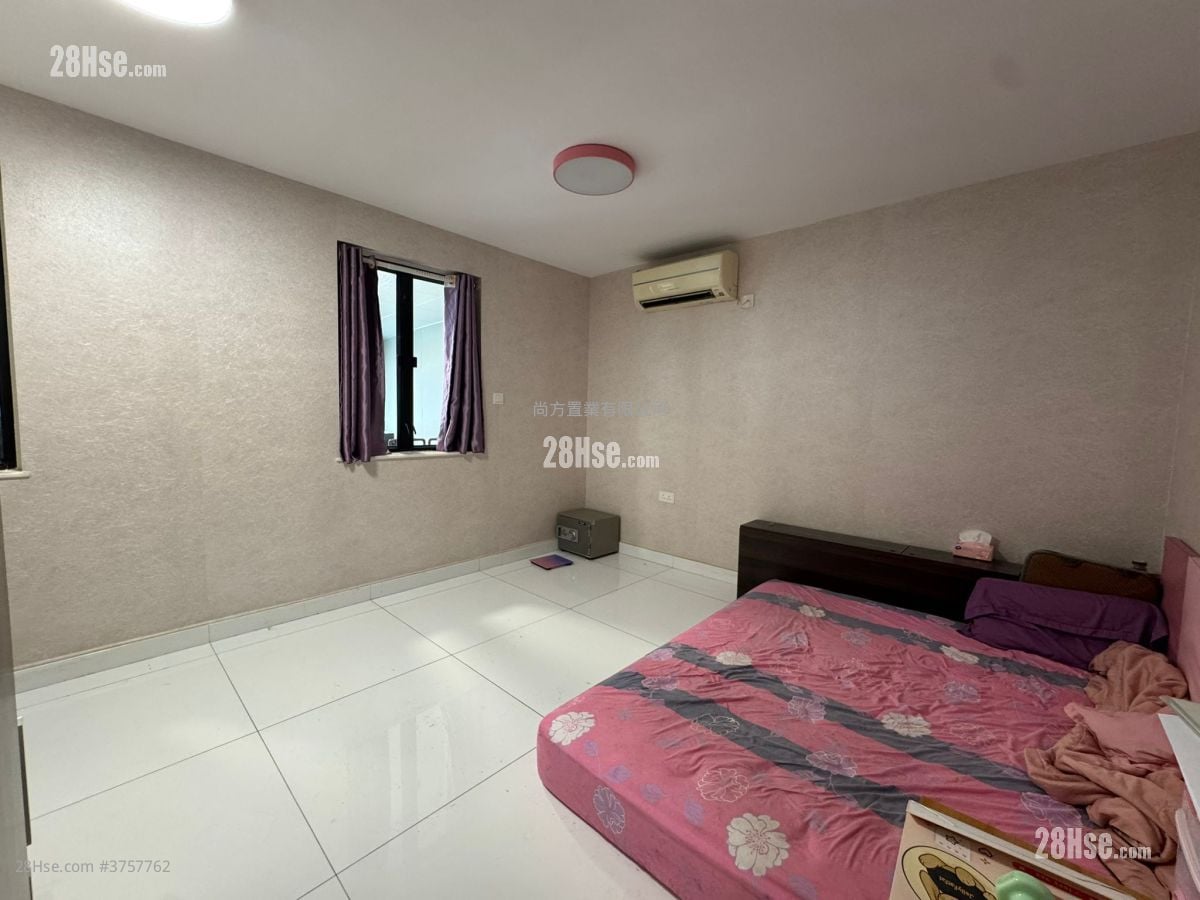 Village Sell 2 Bedrooms , 1 Bathroom 700 ft²