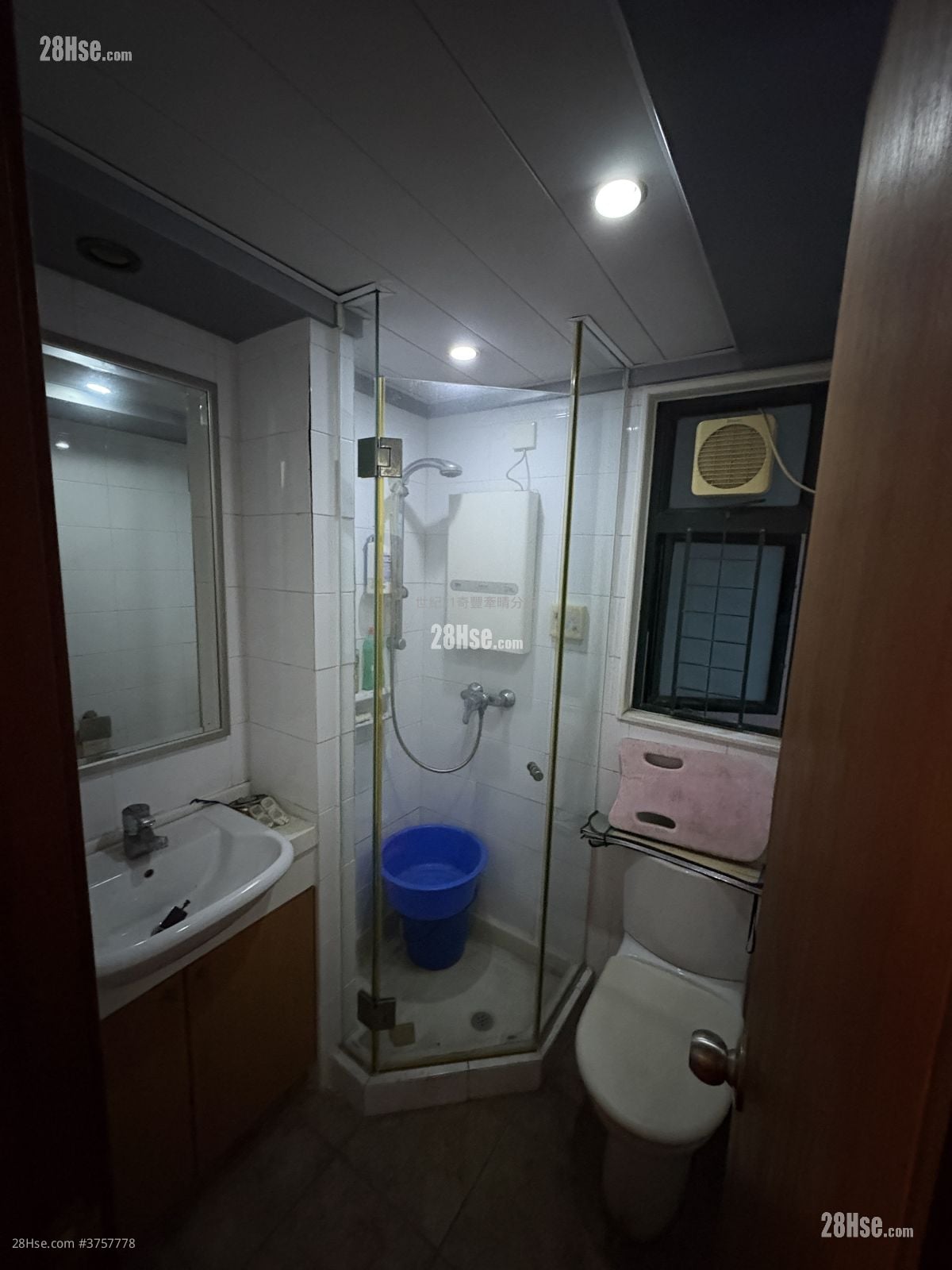 牵晴间 售盘 3 房 , 2 浴室 556 平方尺