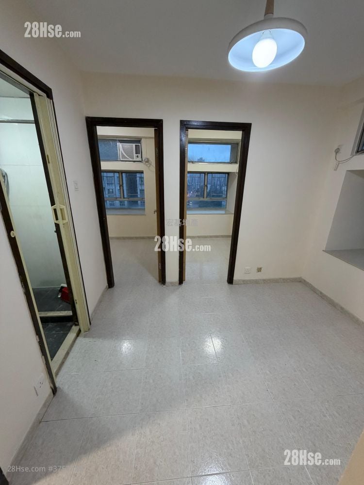 Jade Plaza Rental 2 Bedrooms , 1 Bathroom 274 ft²