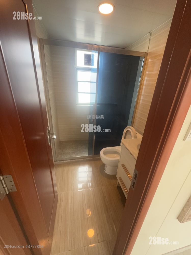 Village Sell 3 Bedrooms , 2 Bathrooms 700 ft²