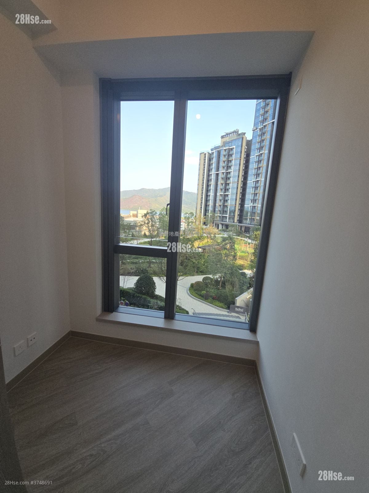 Sierra Sea 租盤 3 房 , 1 浴室 574 平方呎