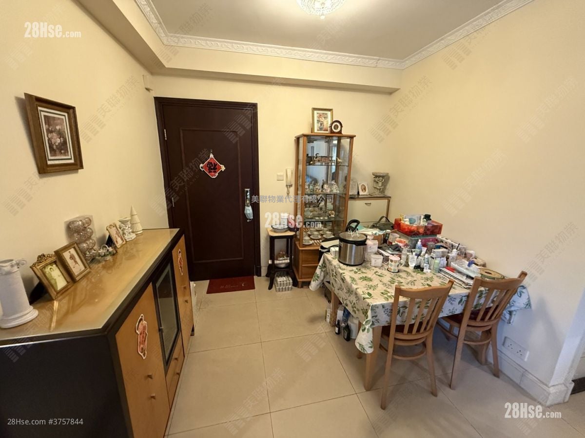 都會駅 售盤 2 房 , 1 浴室 492 平方呎