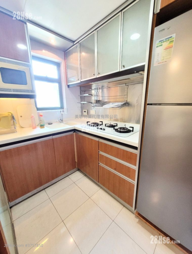 碧海藍天 售盤 2 房 , 1 浴室 496 平方呎