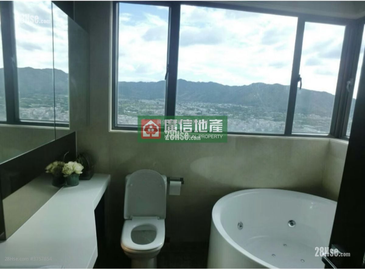 The Brand Sell 4 Bedrooms , 2 Bathrooms 1,987 ft²