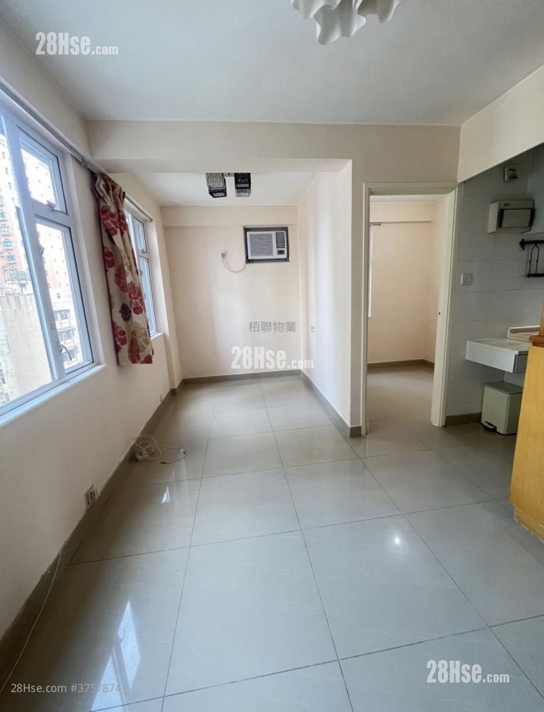 Kam Ho Court Rental 1 Bedroom 233 ft²