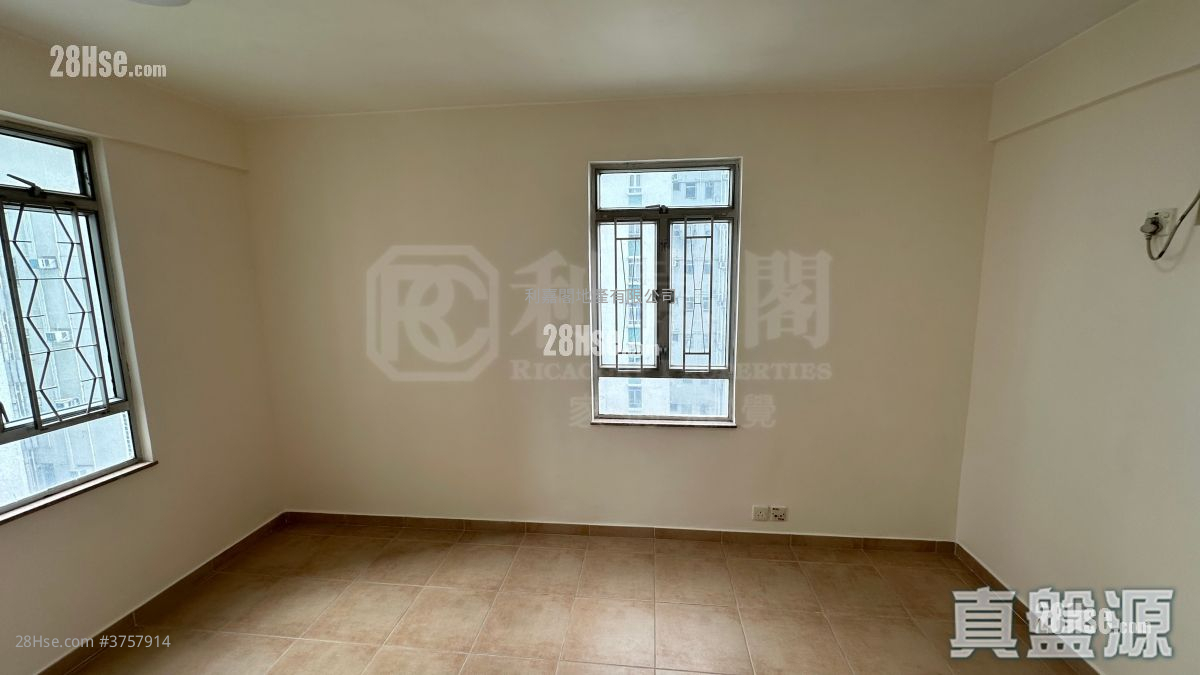 沙田第一城 售盤 1 房 327 平方呎