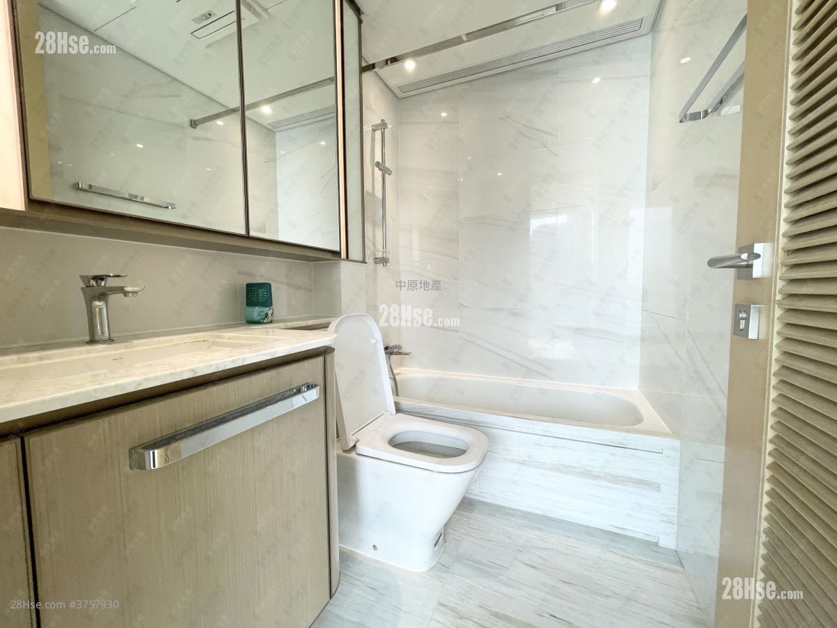 Marini 售盘 1 房 , 1 浴室 370 平方尺