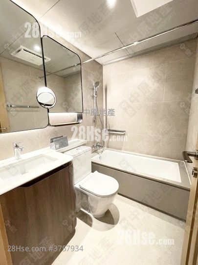 Lp10 Sell 2 Bedrooms , 1 Bathroom 488 ft²