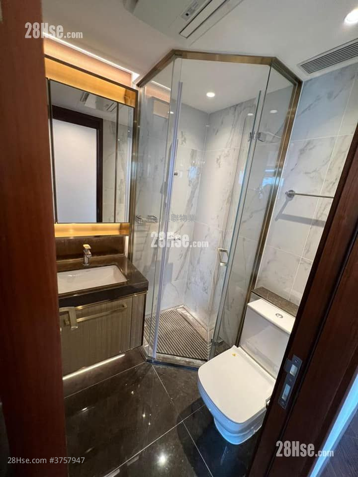 緹岸 售盤 3 房 , 1 浴室 796 平方呎