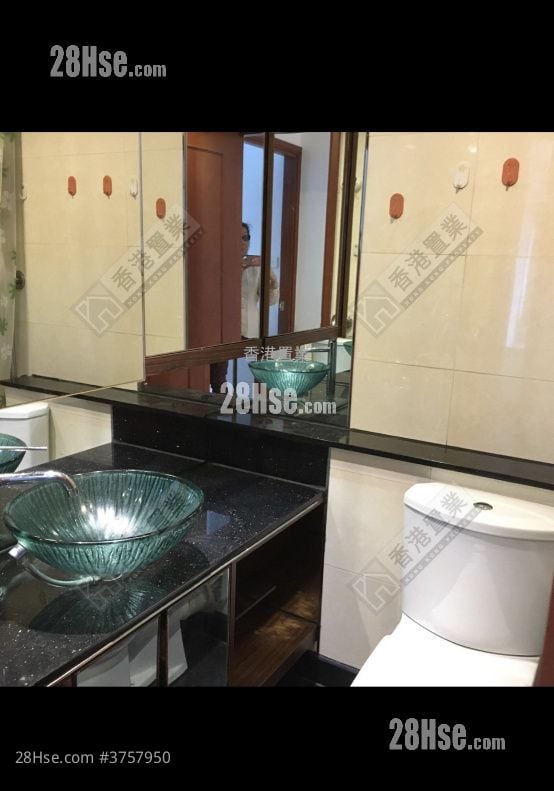 Residence Oasis Sell 2 Bedrooms , 1 Bathroom 507 ft²