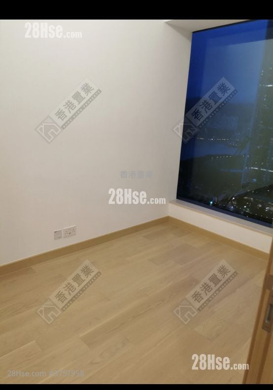 Montara Sell 1 Bedroom , 1 Bathroom 368 ft²