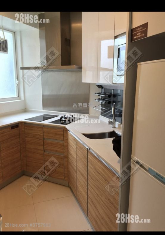 領都 售盤 3 房 , 2 浴室 717 平方呎